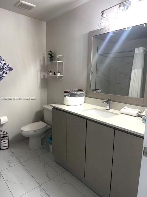 19380 Northeast 26th Avenue, Unit 304 Miami, FL 33180 - Photo 13 of 17