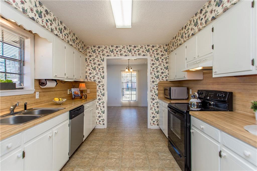 41057 Rene Drive Hammond, LA 70403 - Photo 10 of 25 Gallery Image 10