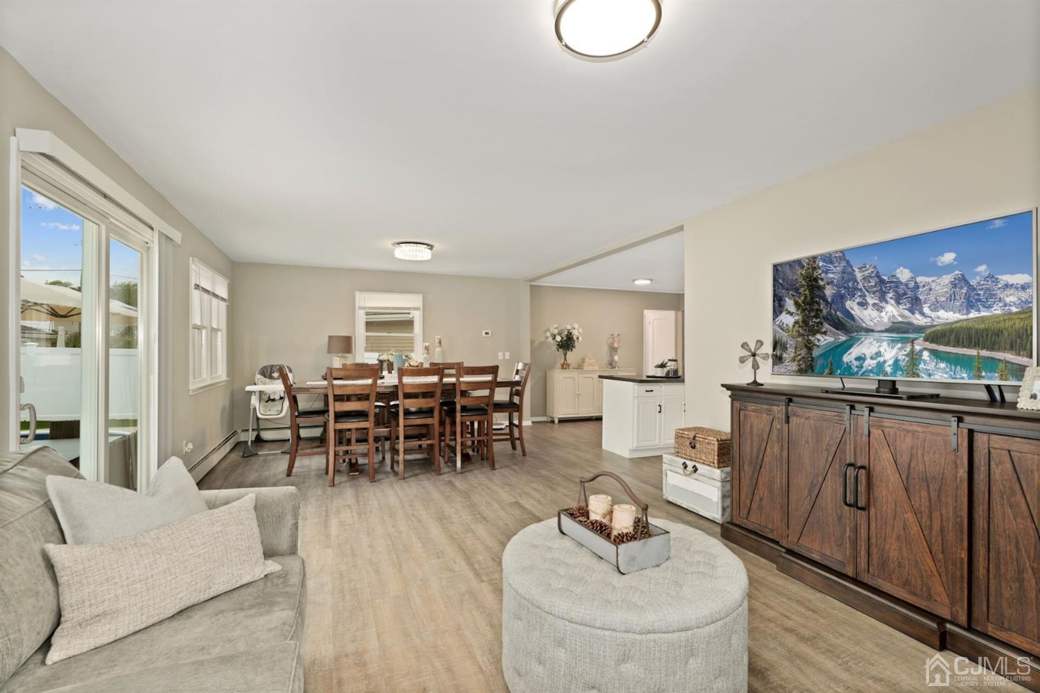 610 Princeton Road Linden, NJ 07036 - Photo 4 of 36
