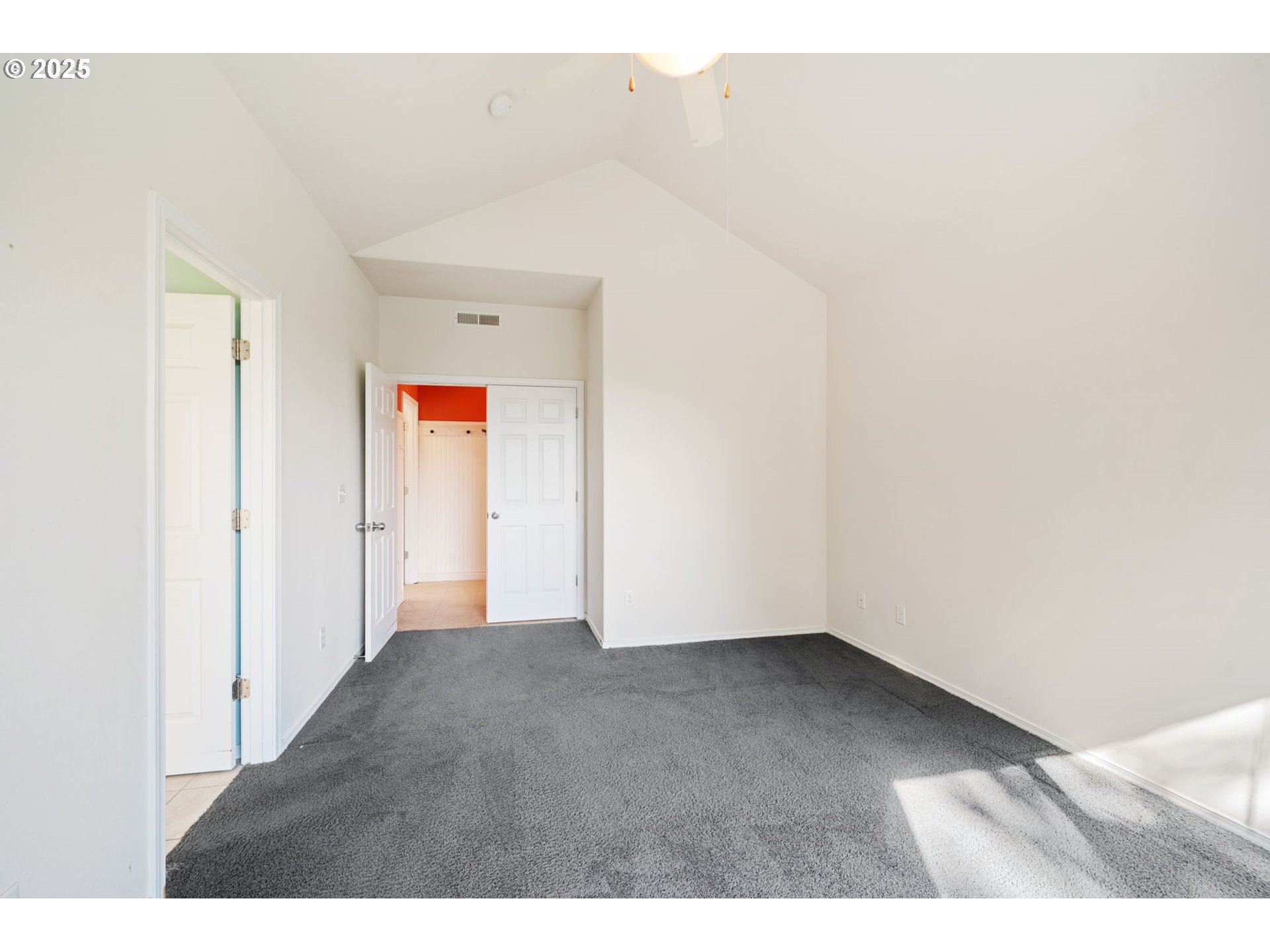 39784 Syblon Lane Sandy, OR 97055 - Photo 12 of 24 a view of an empty room