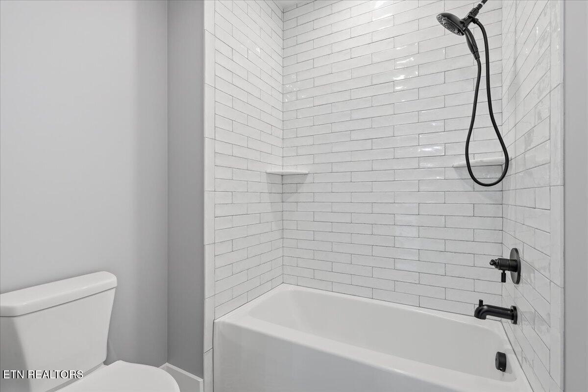 1241 Kellys View Drive Greenback, TN 37742 - Photo 32 of 60 34-057_7K9A1183