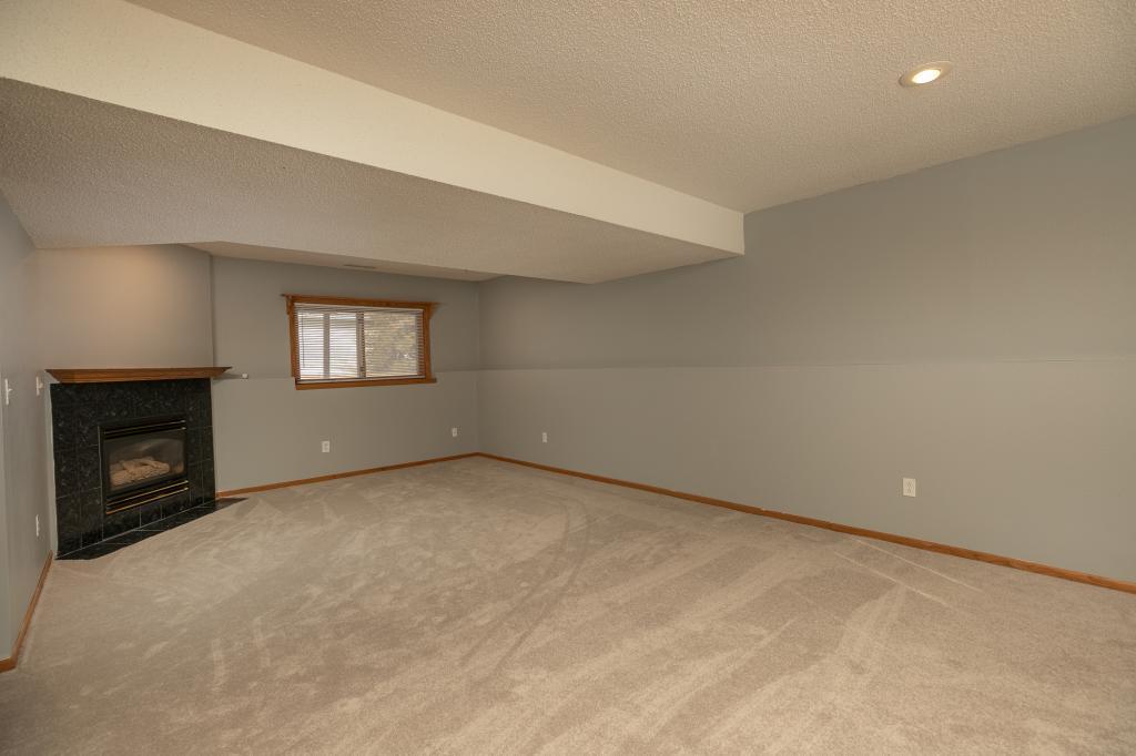 851 Diamond Ridge Lane Northwest Rochester, MN 55901 - Photo 19 of 36 Gallery Image 19
