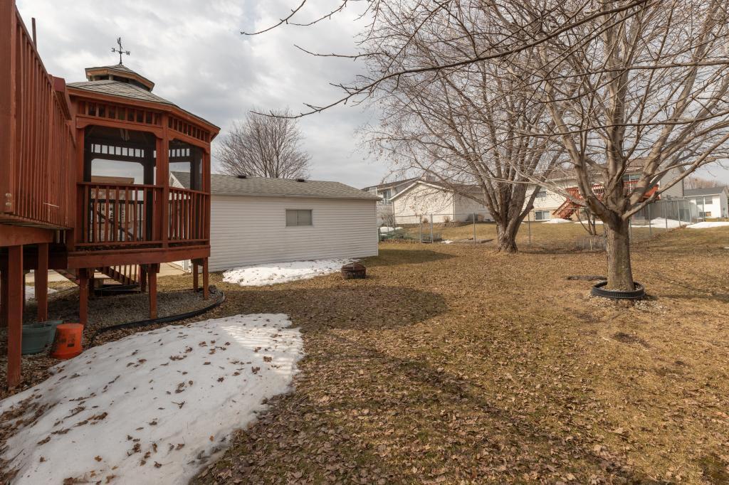 851 Diamond Ridge Lane Northwest Rochester, MN 55901 - Photo 35 of 36 Gallery Image 35