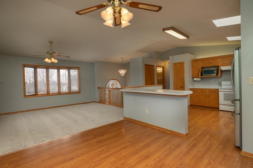 851 Diamond Ridge Lane Northwest Rochester, MN 55901 - Photo 9 of 36 Gallery Image 9