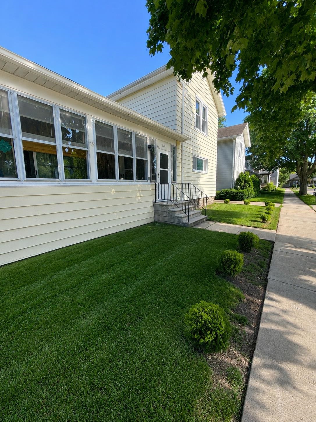 722 Wright Street Oshkosh, WI 54901 - Photo 1 of 27