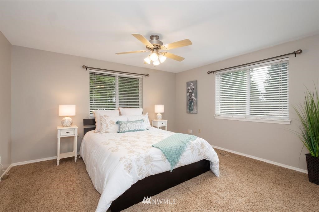 191 Northeast Larson Lake Road Belfair, WA 98528 - Photo 11 of 18 Gallery Image 11