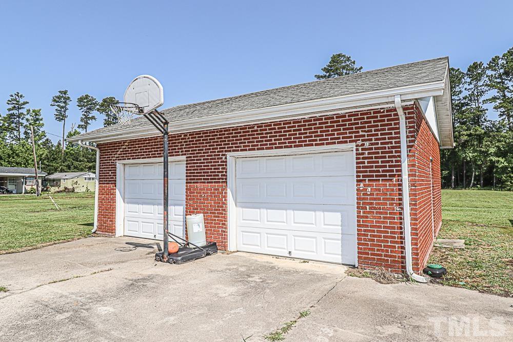 84 Brake Road Rocky Mount, NC 27801 - Photo 4 of 39 Gallery Image 4