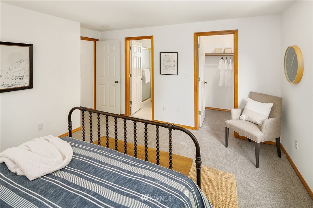 4226 Northeast 2nd Street Renton, WA 98059 - Photo 12 of 20 Gallery Image 12