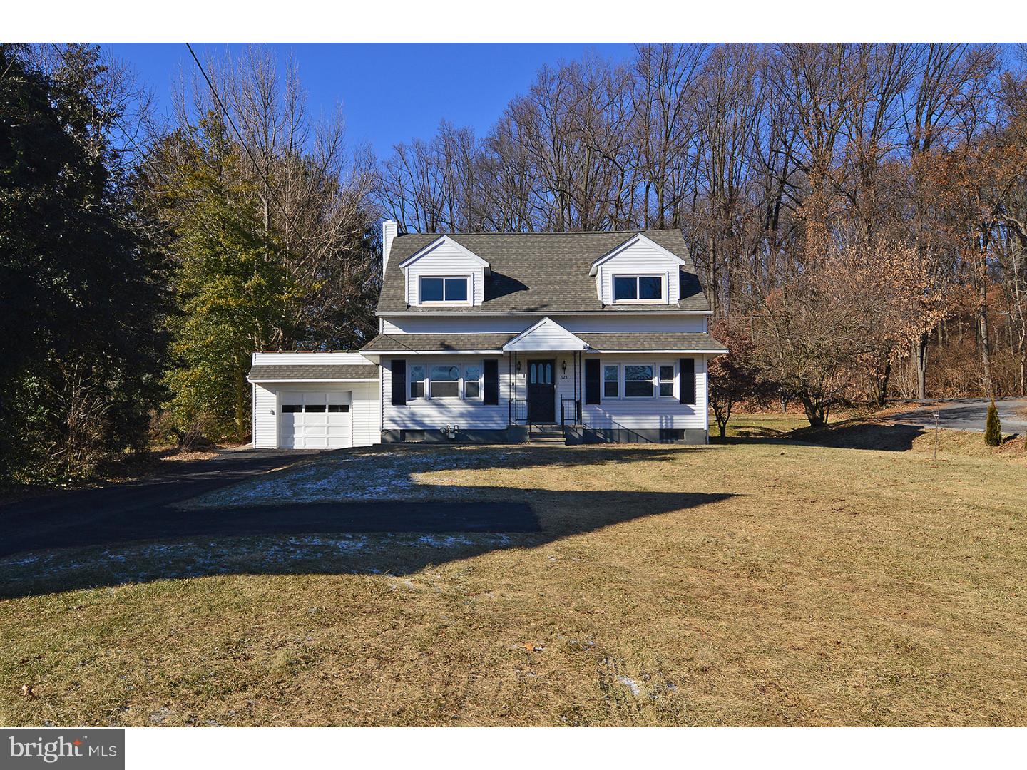 923 Morgantown Road Shillington, PA 19607 - Photo 1 of 25