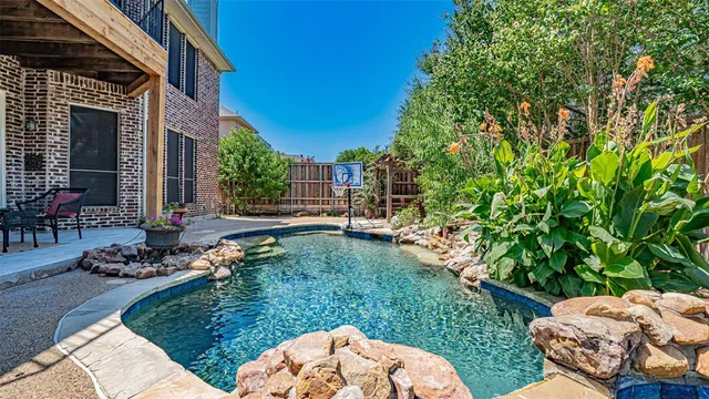 a outdoor space with sitting area