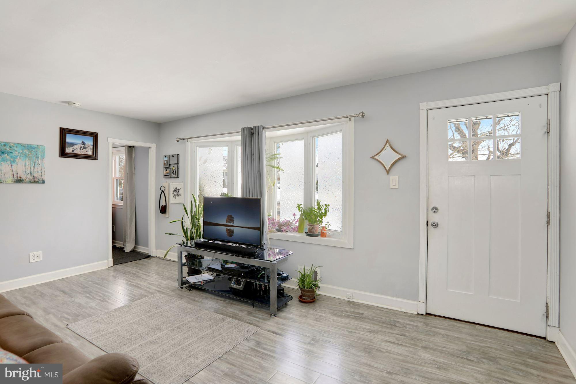 7 West Laurel Road Stratford, NJ 08084 - Photo 27 of 38
