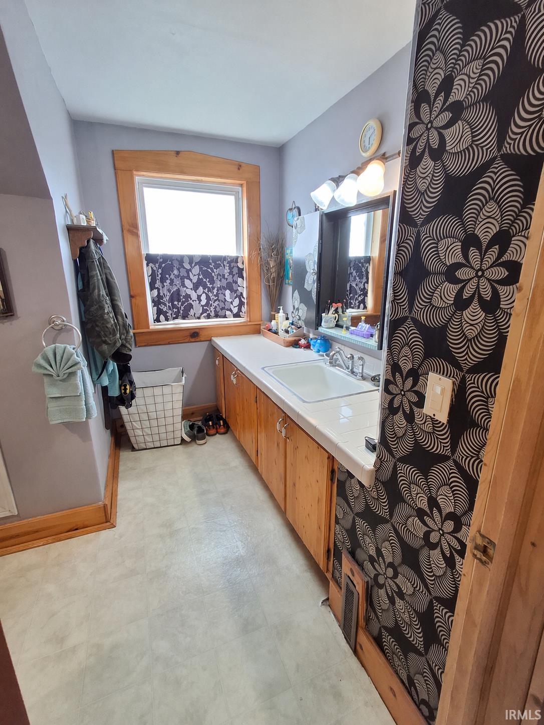 17 East Ramey Street Rossville, IN 46065 - Photo 18 of 36