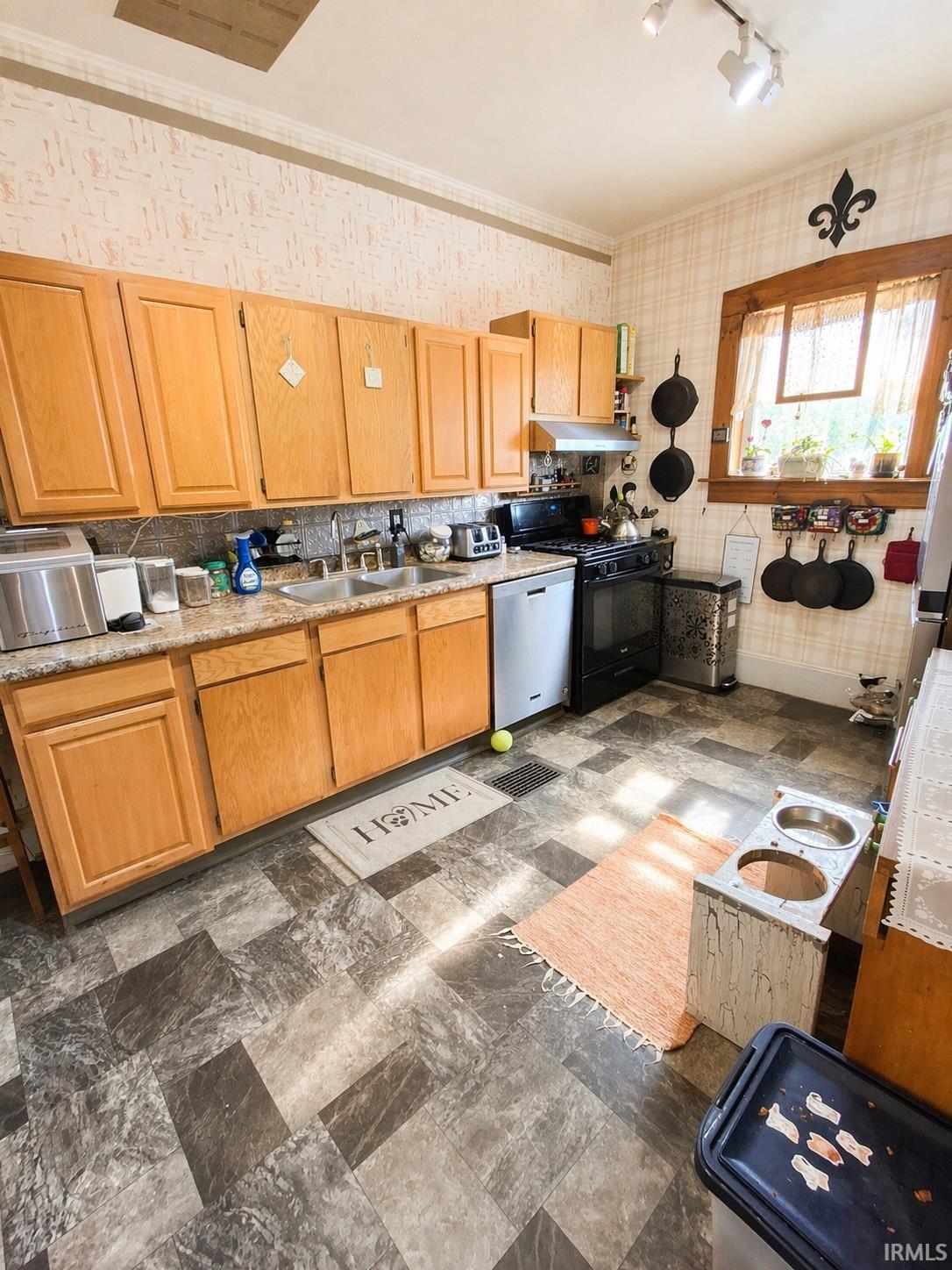 17 East Ramey Street Rossville, IN 46065 - Photo 26 of 36