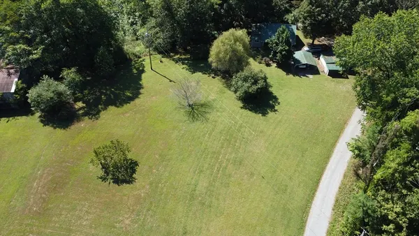 $350,000 | 140 Spivey Lane, Gainesboro, TN 38562