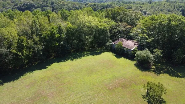 $350,000 | 140 Spivey Lane, Gainesboro, TN 38562