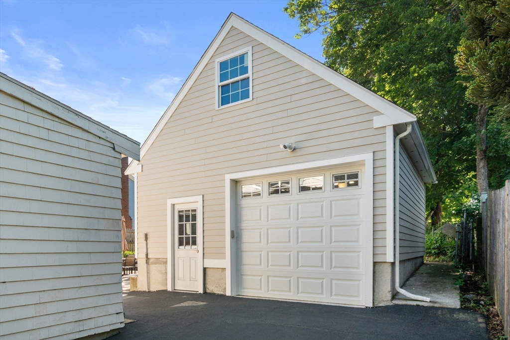 25 Kendall Road Lexington, MA 02421 - Photo 23 of 33