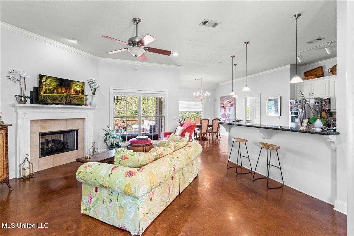 225 Rue Beau Chene Ridgeland, MS 39157 - Photo 6 of 28 02-A7R07139 edited