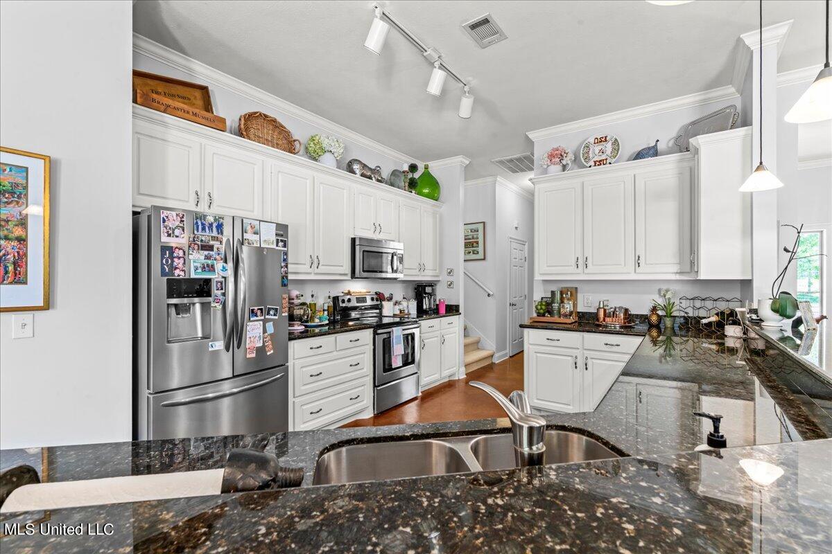 225 Rue Beau Chene Ridgeland, MS 39157 - Photo 8 of 28 14-A7R07217