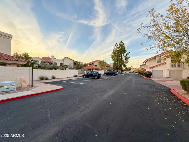 $2,595 | 7800 East Lincoln Drive, Unit 2002, Scottsdale, AZ 85250