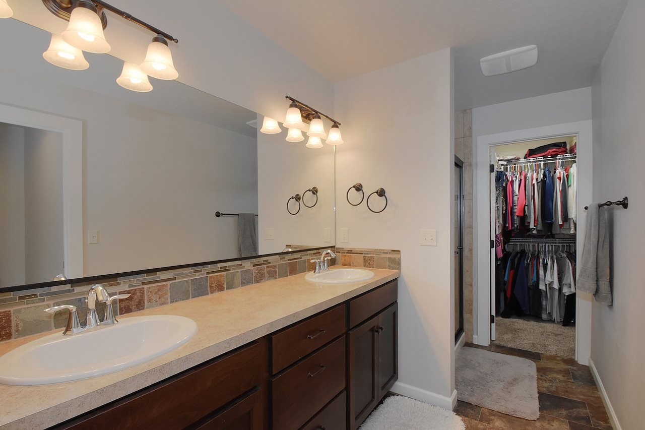 5710 South Copper Ridge Boulevard Spokane, WA 99224 - Photo 11 of 20 Gallery Image 11