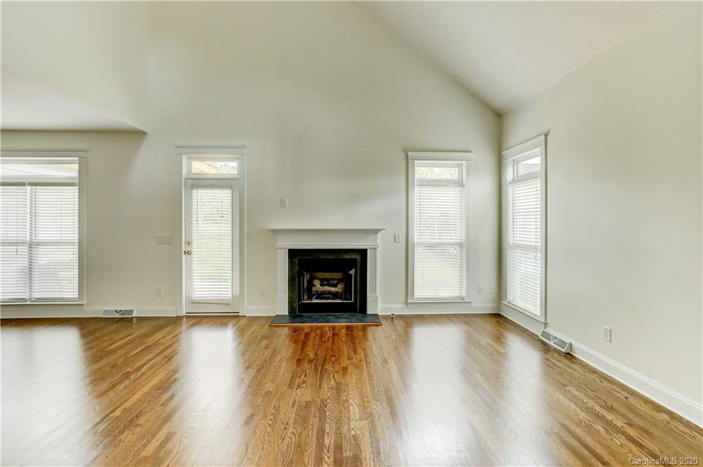 1107 Dove Trace Tega Cay, SC 29708 - Photo 22 of 48 Gallery Image 22