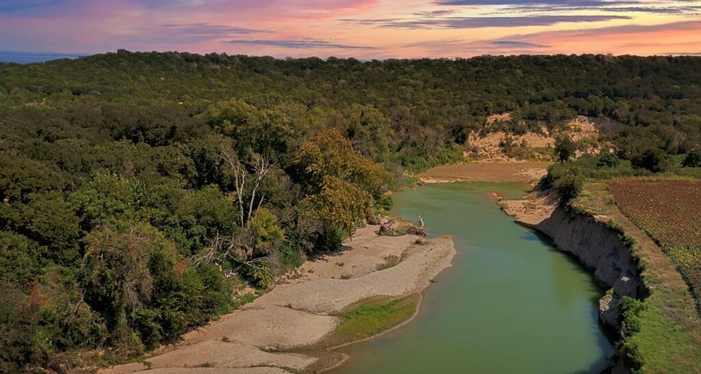 Tbd Tbd Tx-6 Valley Mills Valley Mills, TX 76689 - Photo 1 of 10 a view of lake with mountain