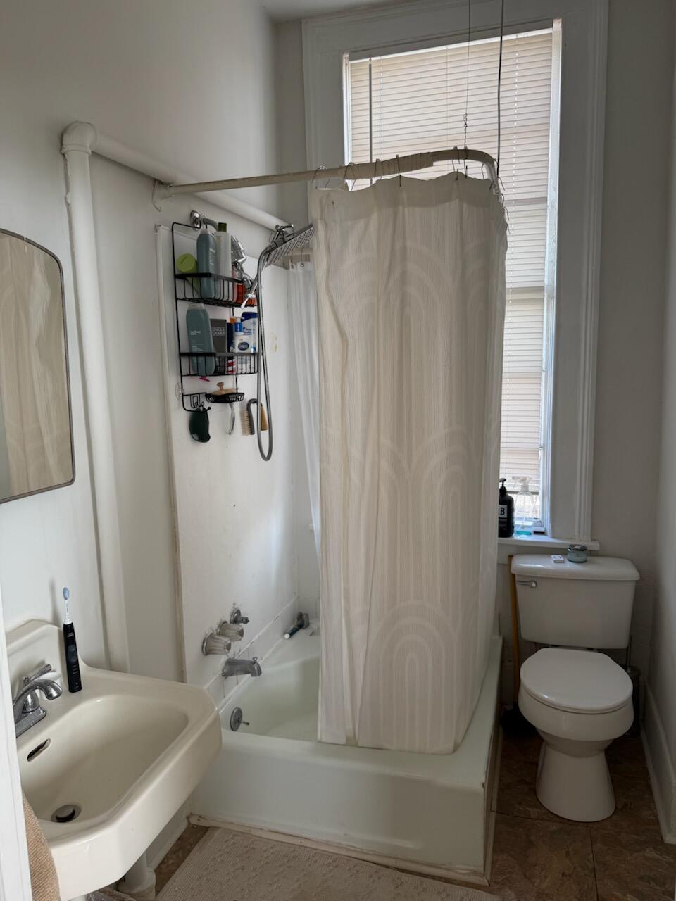 16 Montagu Street, Unit D Charleston, SC 29401 - Photo 10 of 10 IMG_4916