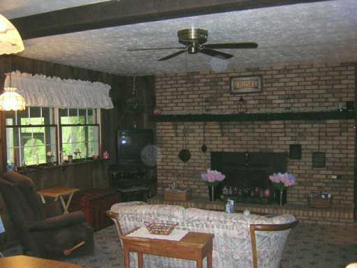 407 Coffee Run Road Pulaski, PA 16143 - Photo 5 of 8 Other.