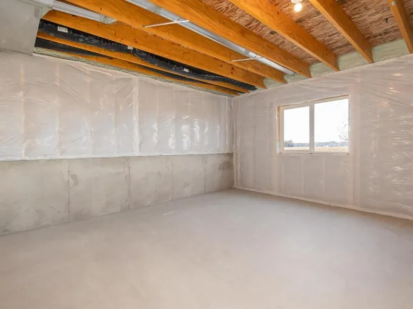 $380,900 | 938 Prestwick Drive, Belle Plaine, MN 56011