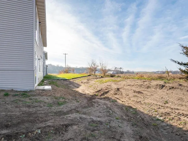 $380,900 | 938 Prestwick Drive, Belle Plaine, MN 56011