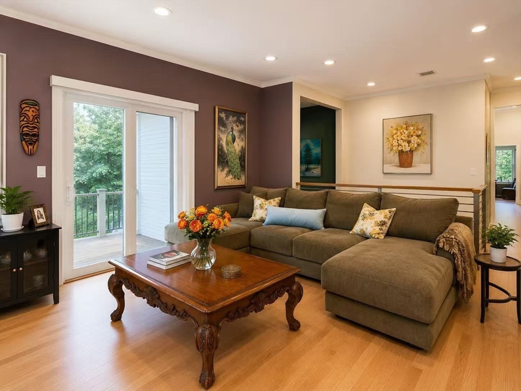 22 Meadowbrook Road Bedford, MA 01730 - Photo 18 of 26