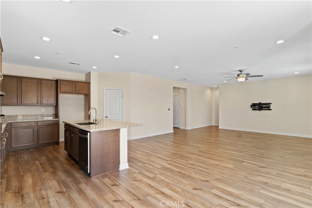 760 Kuchar Street Perris, CA 92571 - Photo 10 of 31