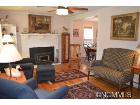 112 Kingsgate Road Asheville, NC 28805 - Photo 6 of 24 Gallery Image 6