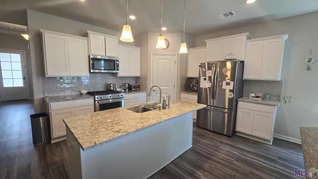 $2,600 | 4608 Malbec Avenue, Baton Rouge, LA 70817