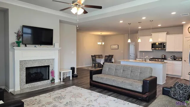 $2,600 | 4608 Malbec Avenue, Baton Rouge, LA 70817