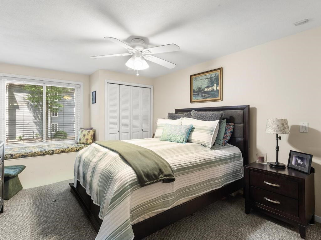 7 Wake Robin Road, Unit 310 Lincoln, RI 02865 - Photo 17 of 31