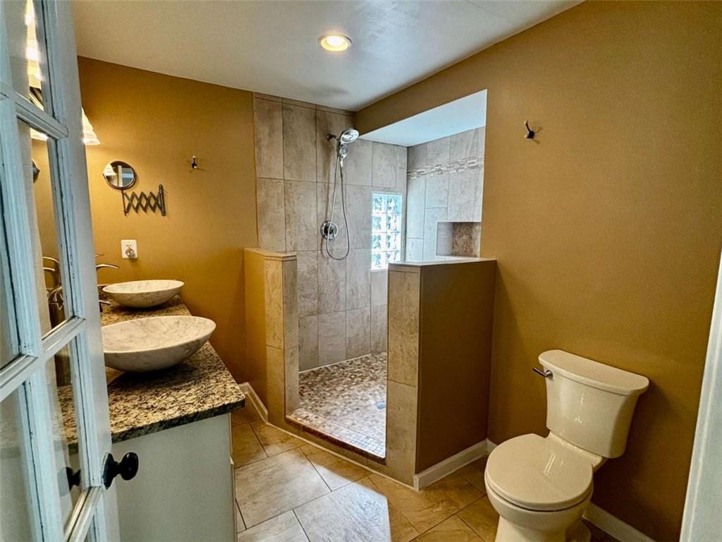 125 Lantern Ridge Drive Alpharetta, GA 30009 - Photo 17 of 43