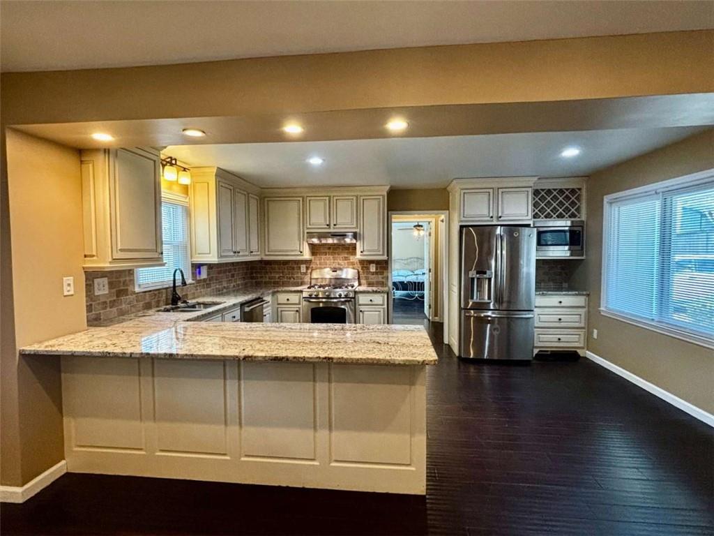 125 Lantern Ridge Drive Alpharetta, GA 30009 - Photo 9 of 43