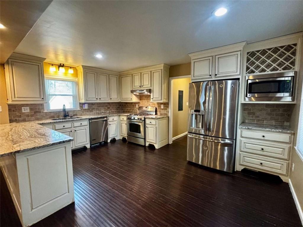 125 Lantern Ridge Drive Alpharetta, GA 30009 - Photo 10 of 43