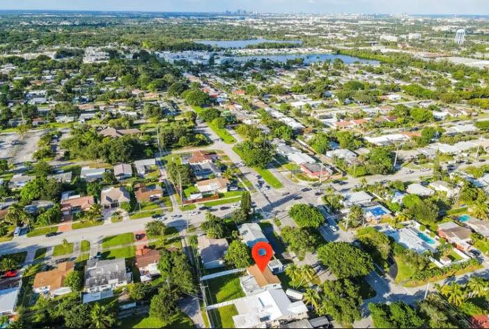 1610 North Park Road Hollywood, FL 33021 - Photo 17 of 18 Photo 17