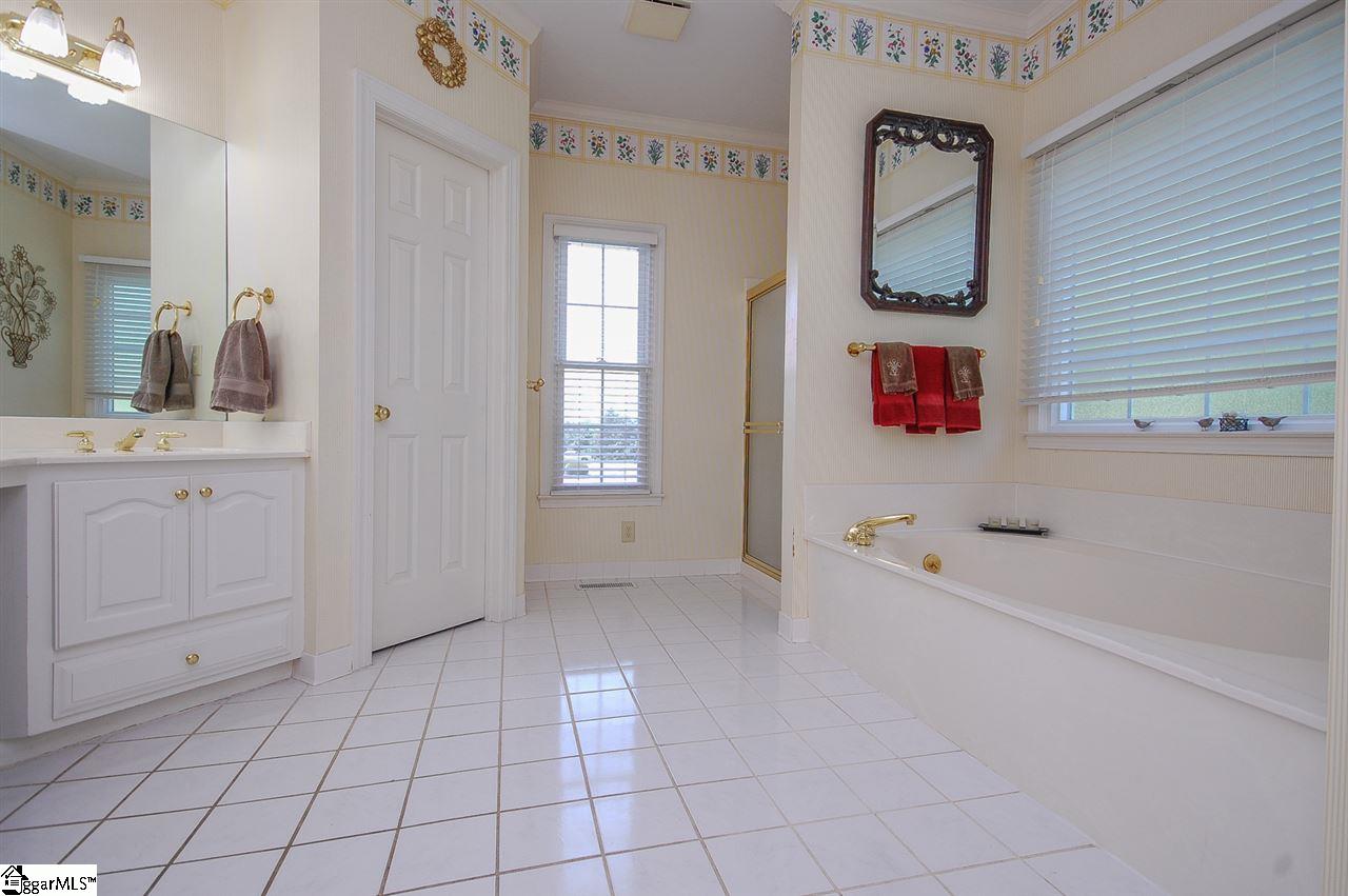 501 Silver Ridge Drive Greer, SC 29651 - Photo 20 of 35