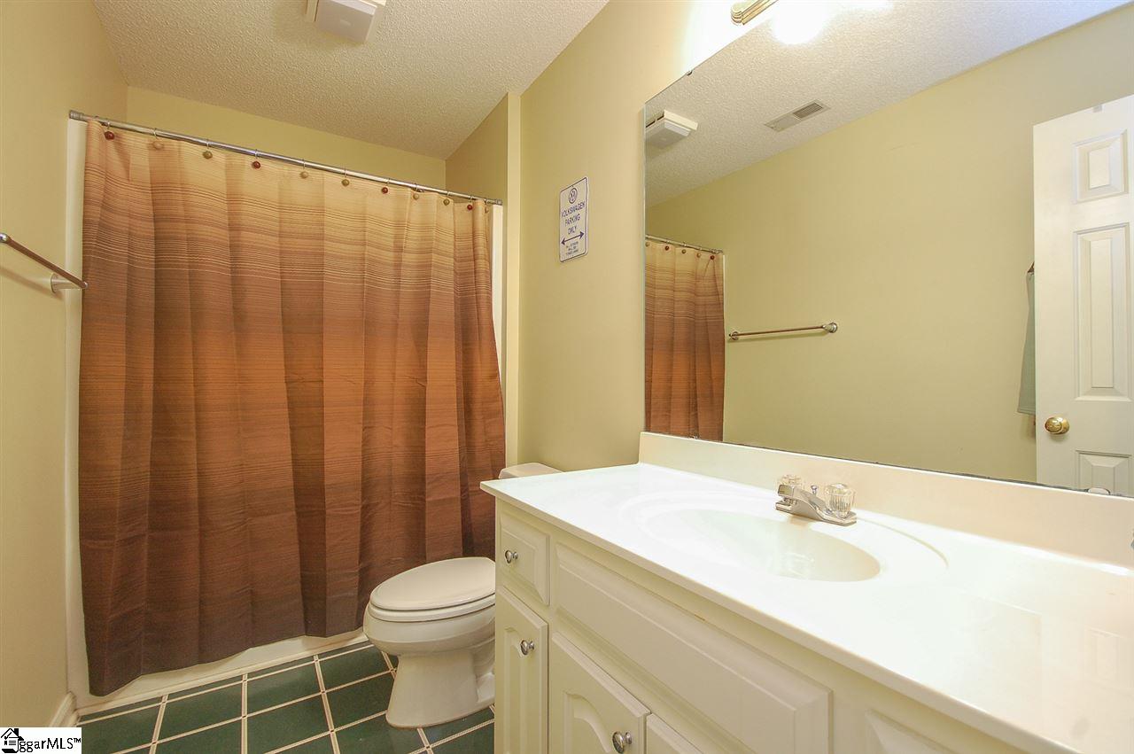 501 Silver Ridge Drive Greer, SC 29651 - Photo 24 of 35