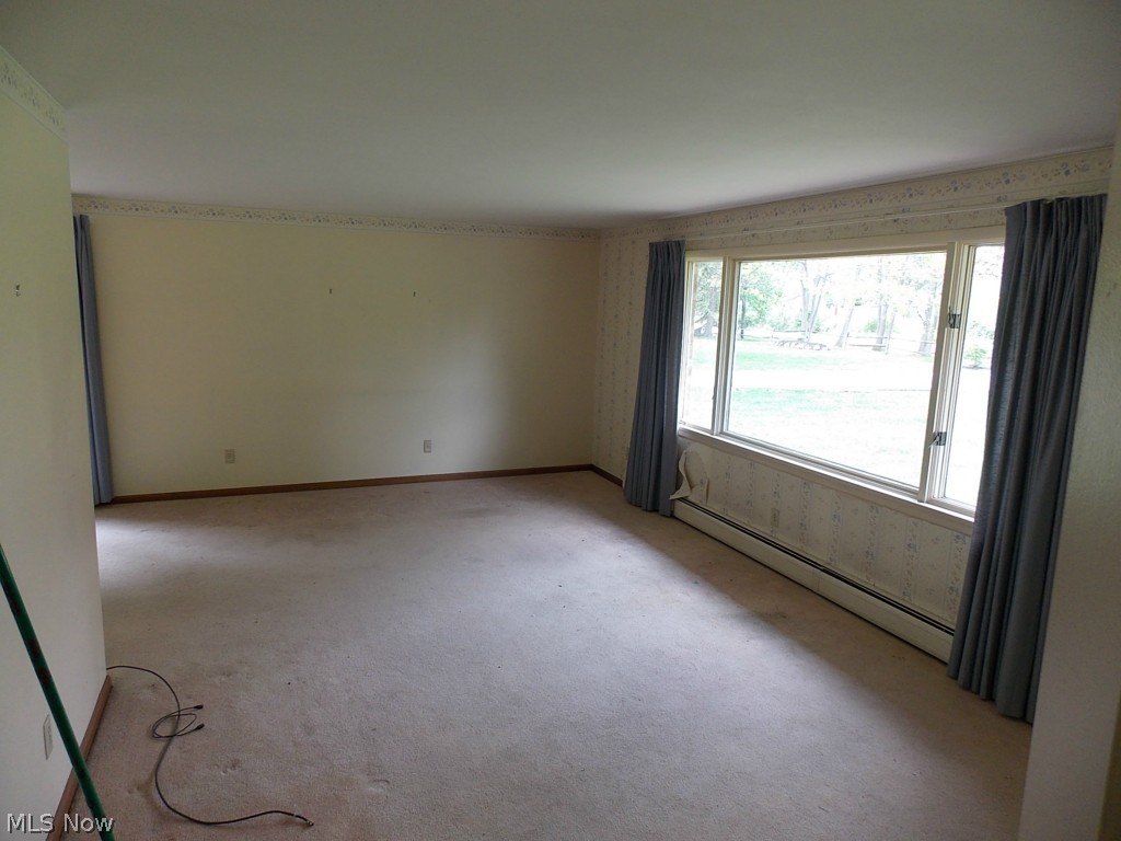 4346 Reimer Road Barberton, OH 44203 - Photo 2 of 17