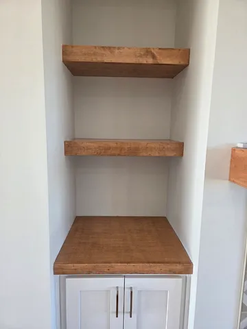 $535,000 | 2203 Corrigan Way, Normal, IL 61761