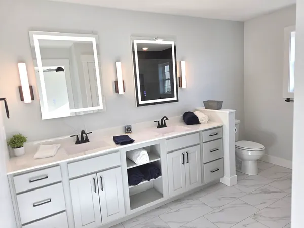$519,500 | 2203 Corrigan Way, Normal, IL 61761