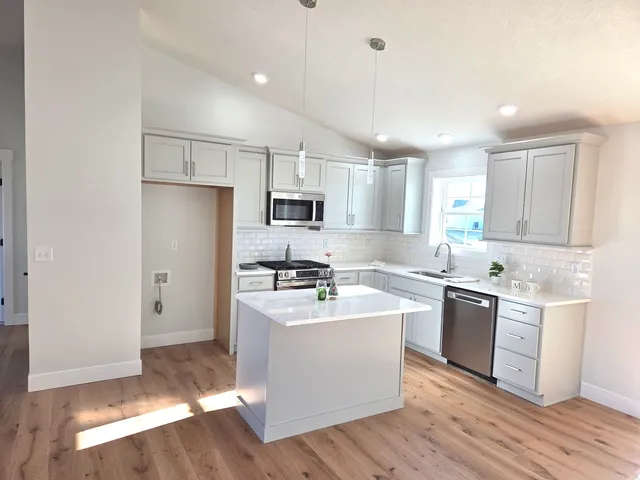 $535,000 | 2203 Corrigan Way, Normal, IL 61761