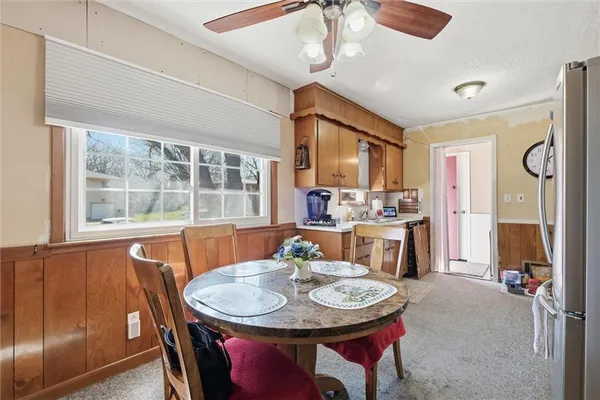 $275,000 | 713 South Sunset Drive, Olathe, KS 66061
