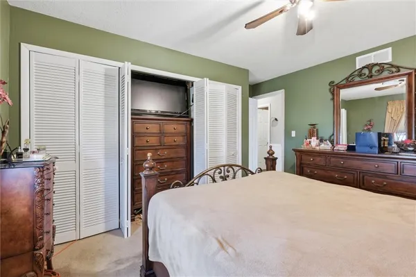 $275,000 | 713 South Sunset Drive, Olathe, KS 66061