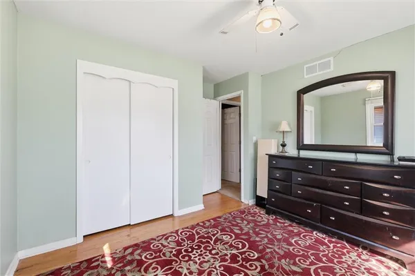 $275,000 | 713 South Sunset Drive, Olathe, KS 66061