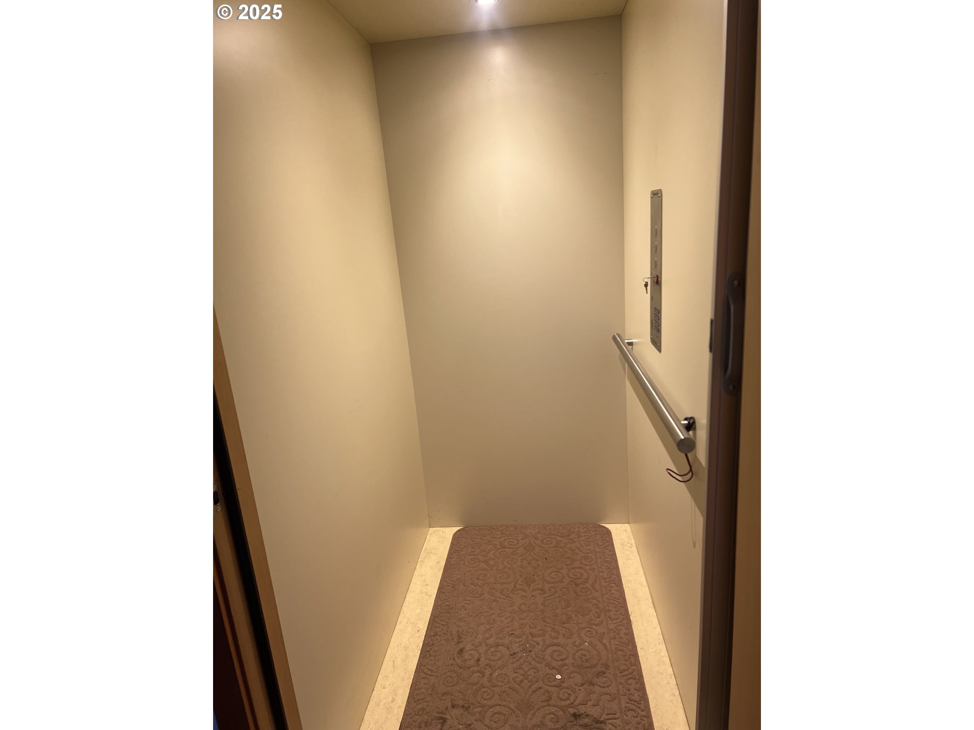 15515 Liars Lair Nehalem, OR 97131 - Photo 40 of 46 a view of a hallway